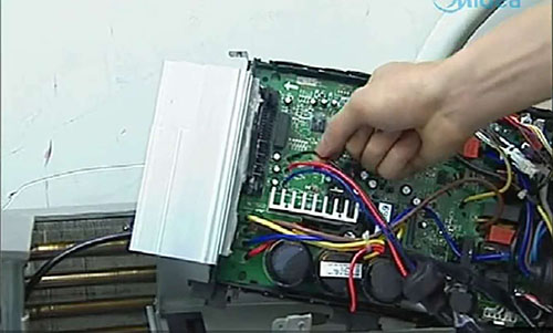 云安美的空调电话是多少