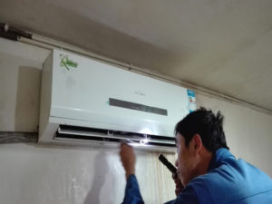 云安格力空调电话是多少